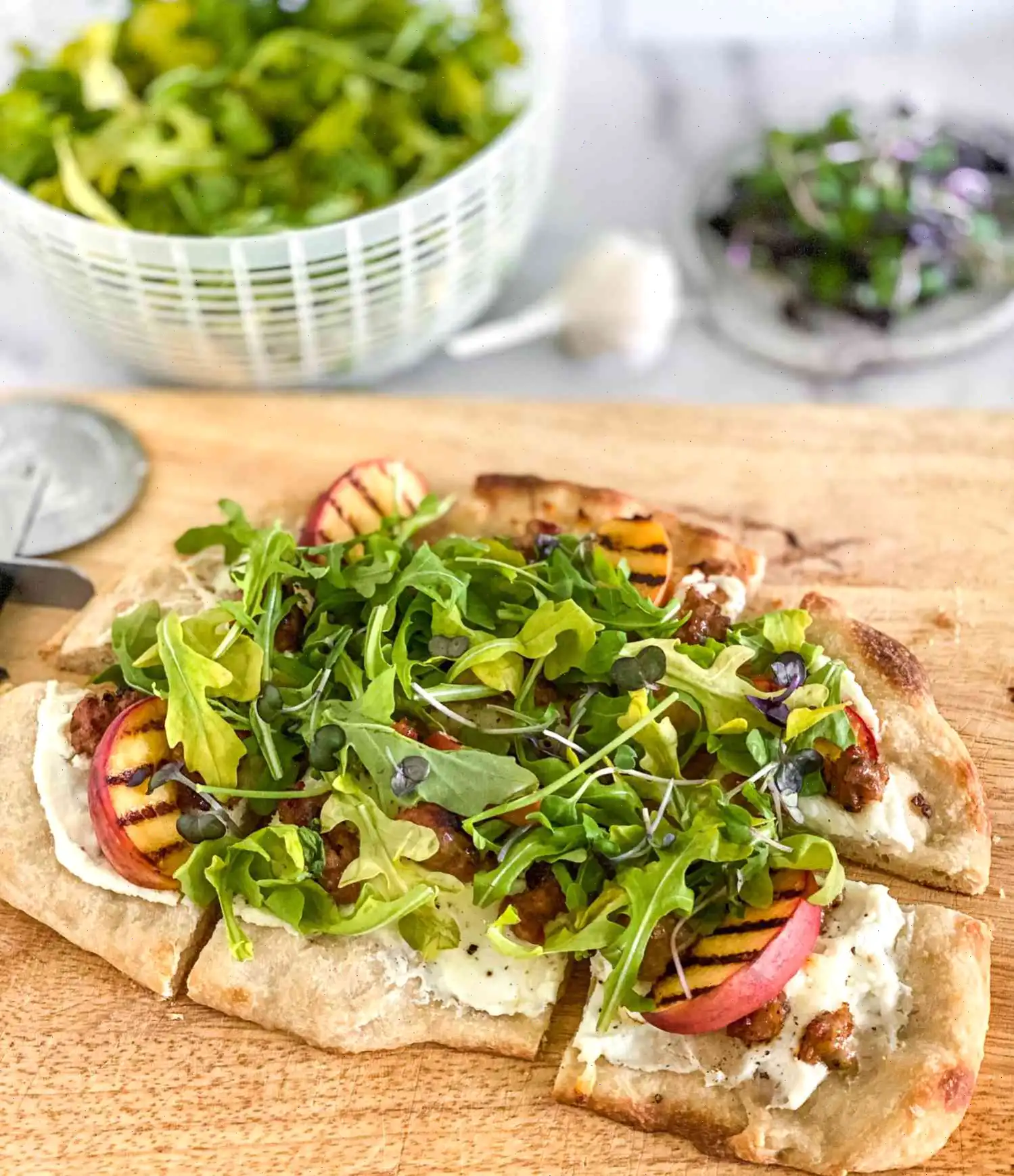 Flatbread Pizza with Grilled Peaches Recipe