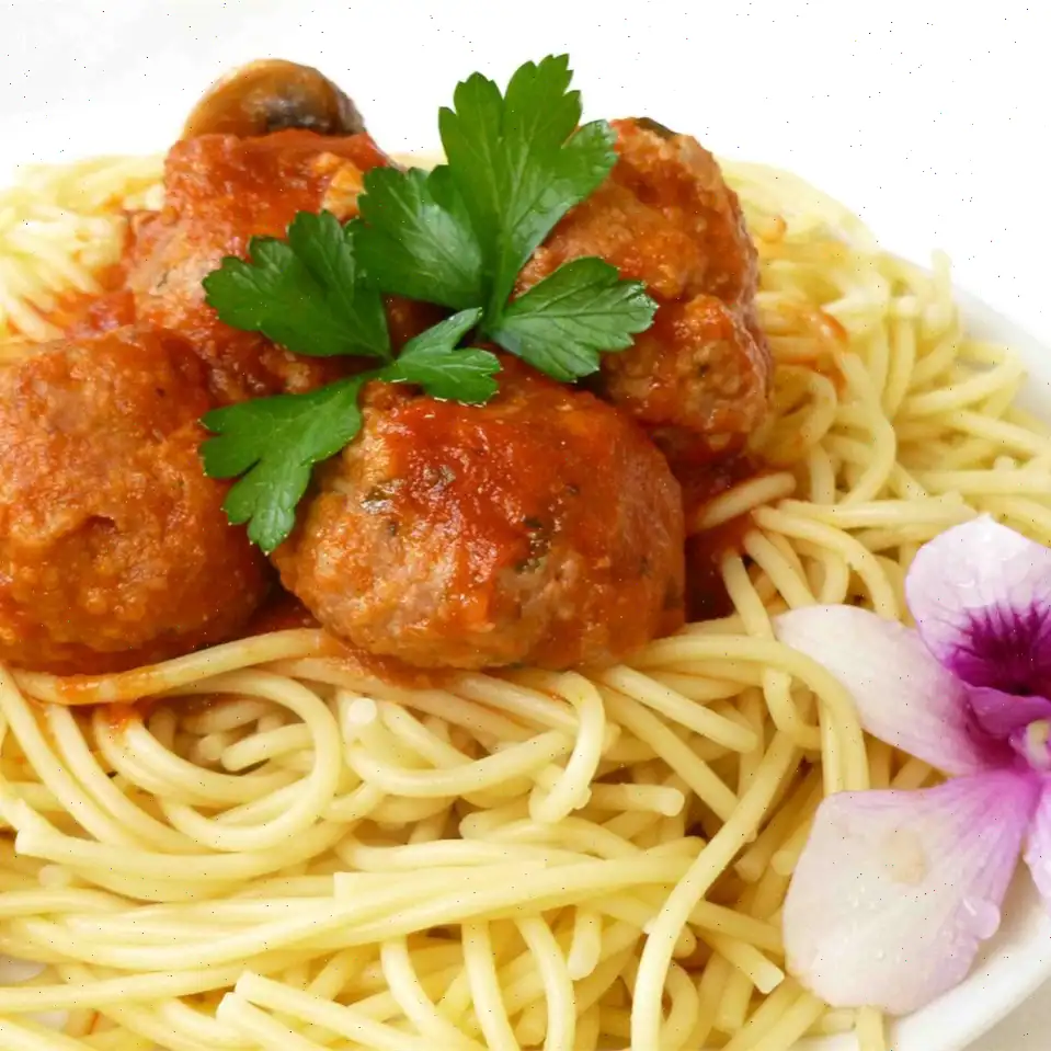 Jenn's Out Of This World Spaghetti and Meatballs Recipe