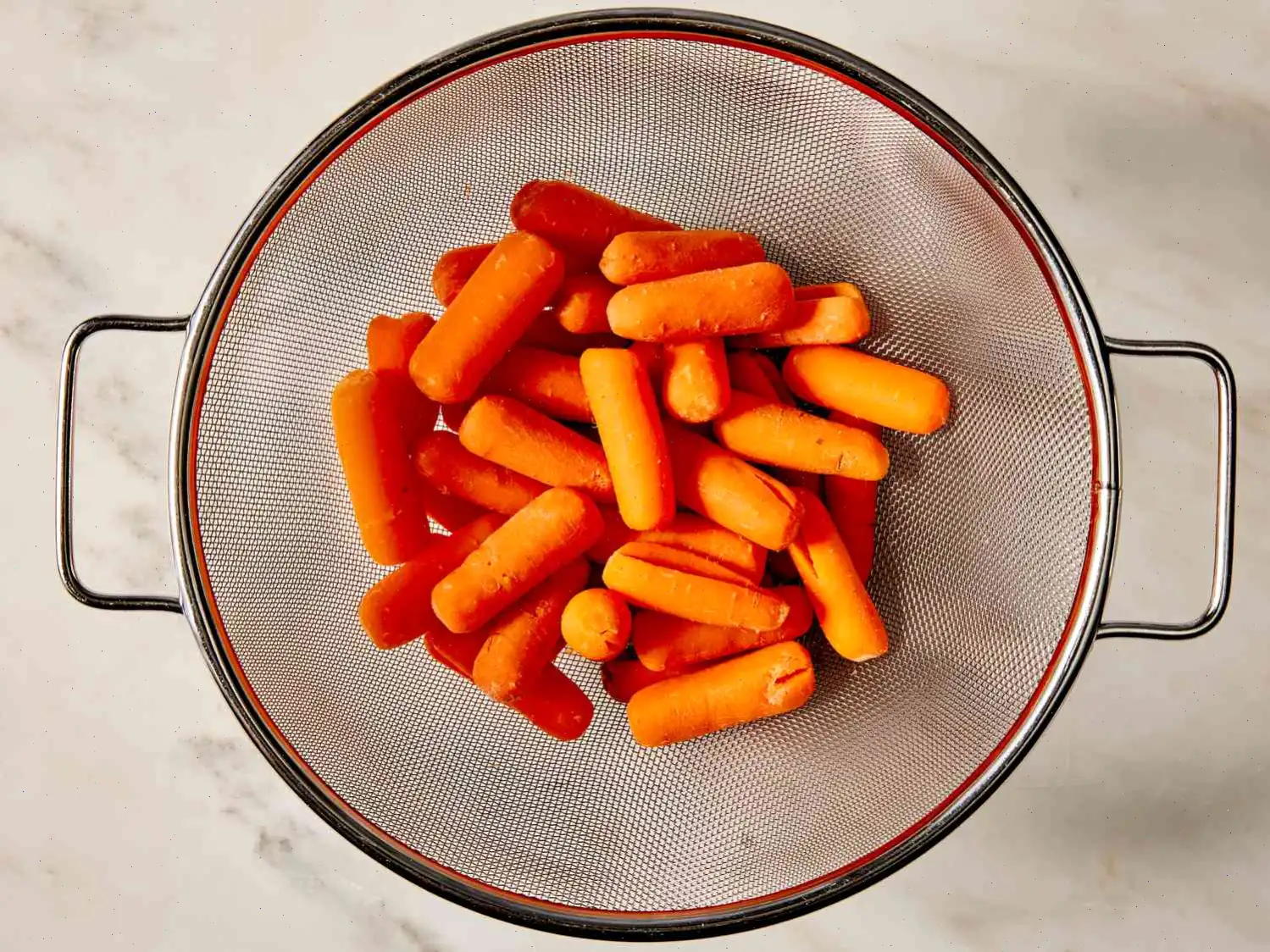 Buttery Cooked Carrots Recipe