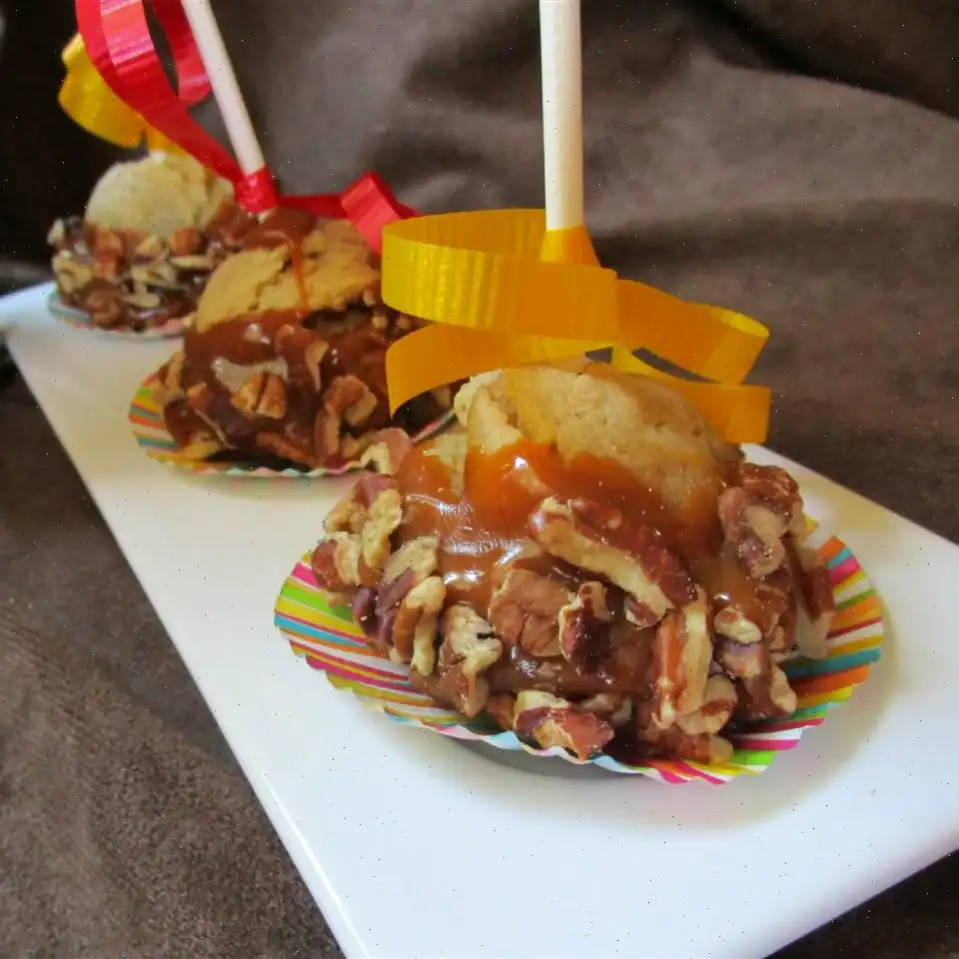Caramel Cookie Pops Recipe