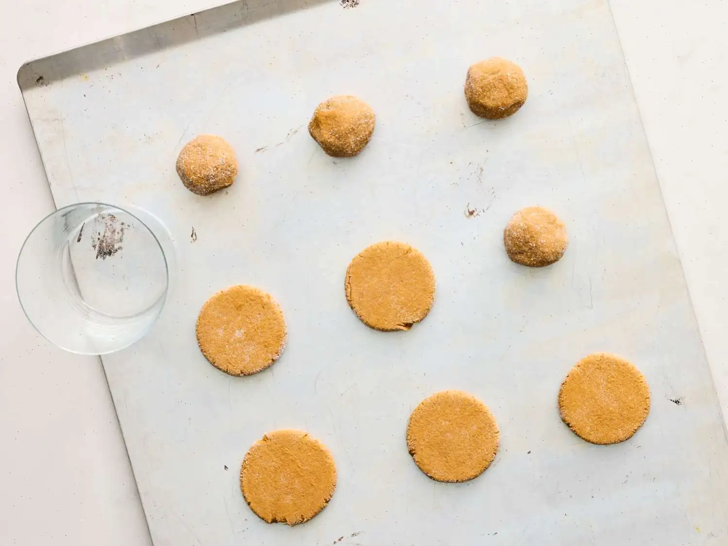 Receta de Galletas Grandes y Suaves de Jengibre