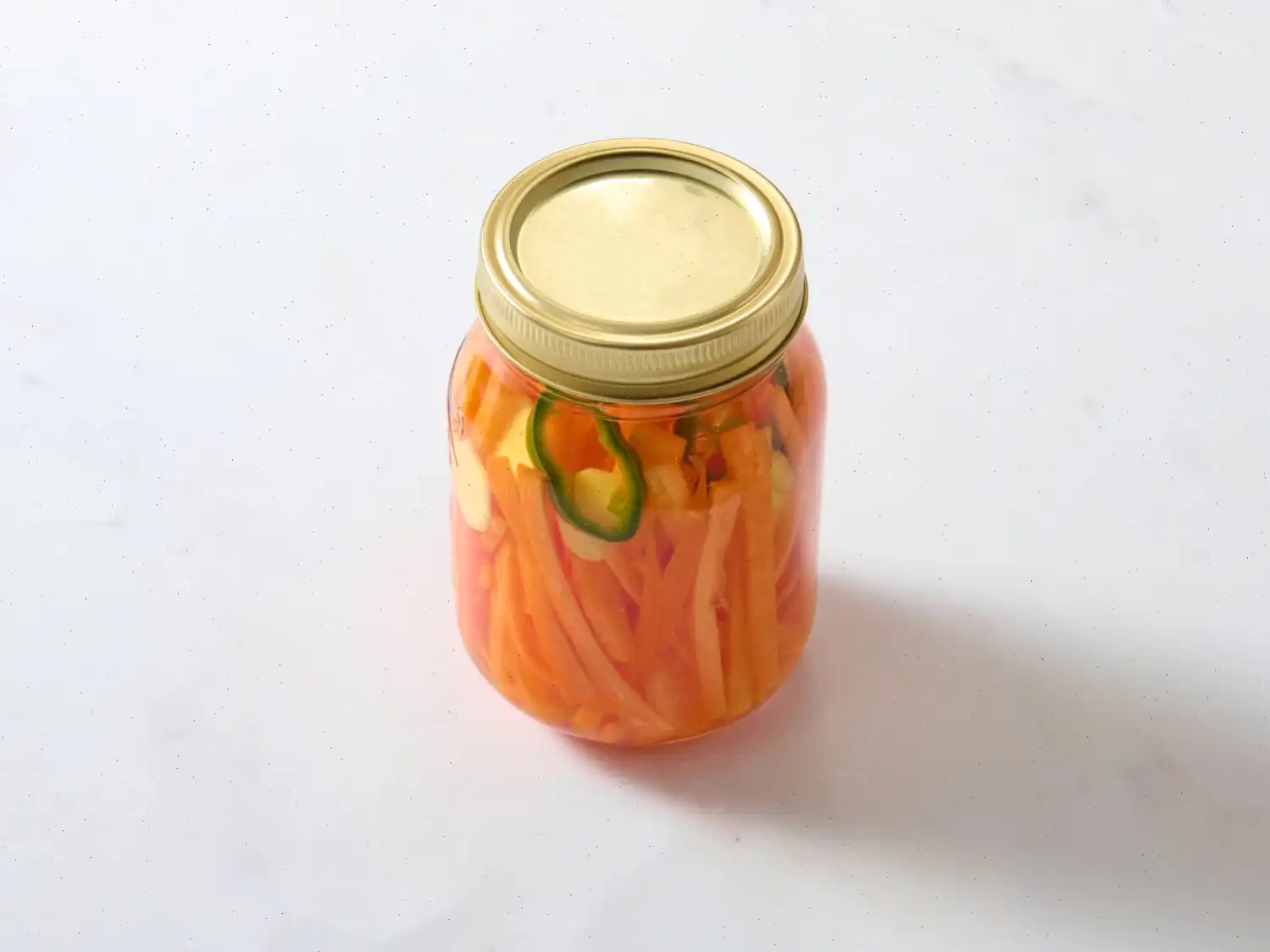 Sweet and Spicy Quick Pickled Carrots Recipe