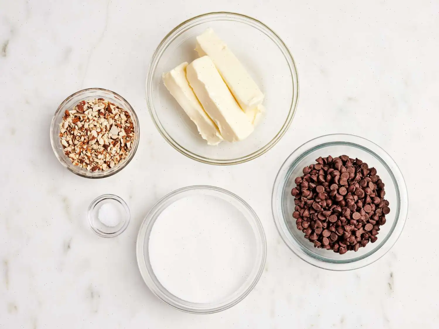 Best Toffee Ever - Super Easy Recipe