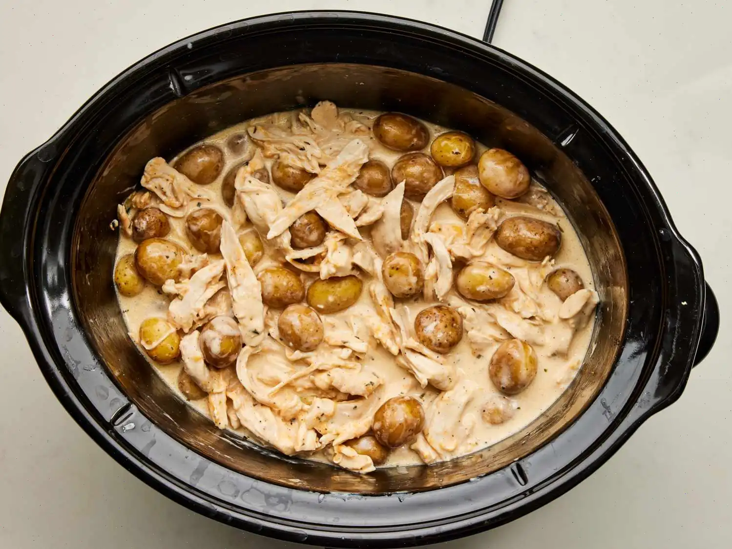 Slow Cooker Loaded Chicken and Potatoes Recipe