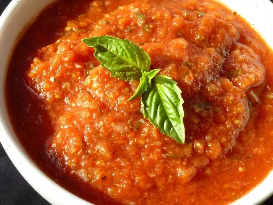 Homemade Tomato Sauce Recipe