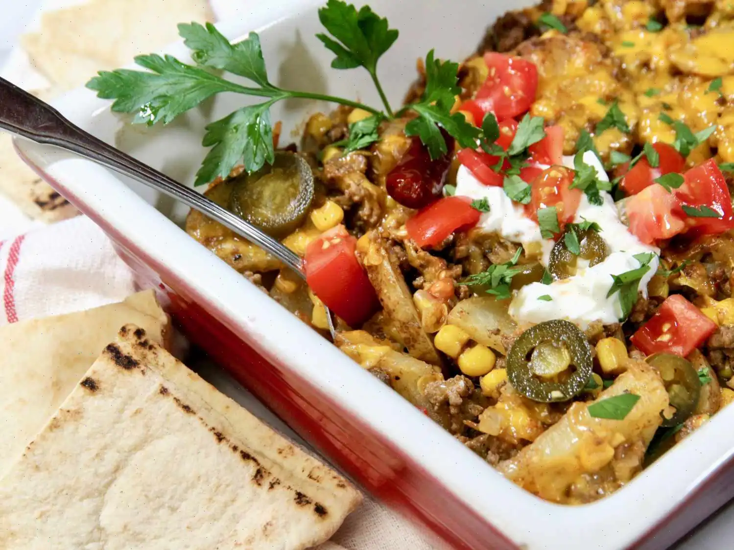 Southwestern-Style Ground Beef and Potato Casserole Recipe