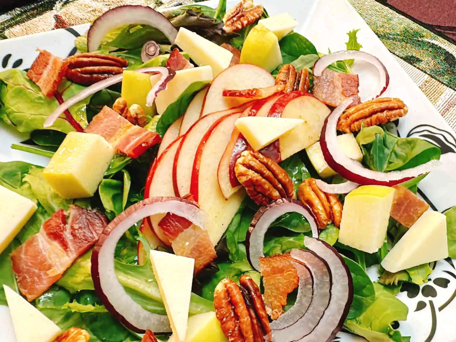 Apple Pecan and Bacon Salad with Maple Vinaigrette Recipe