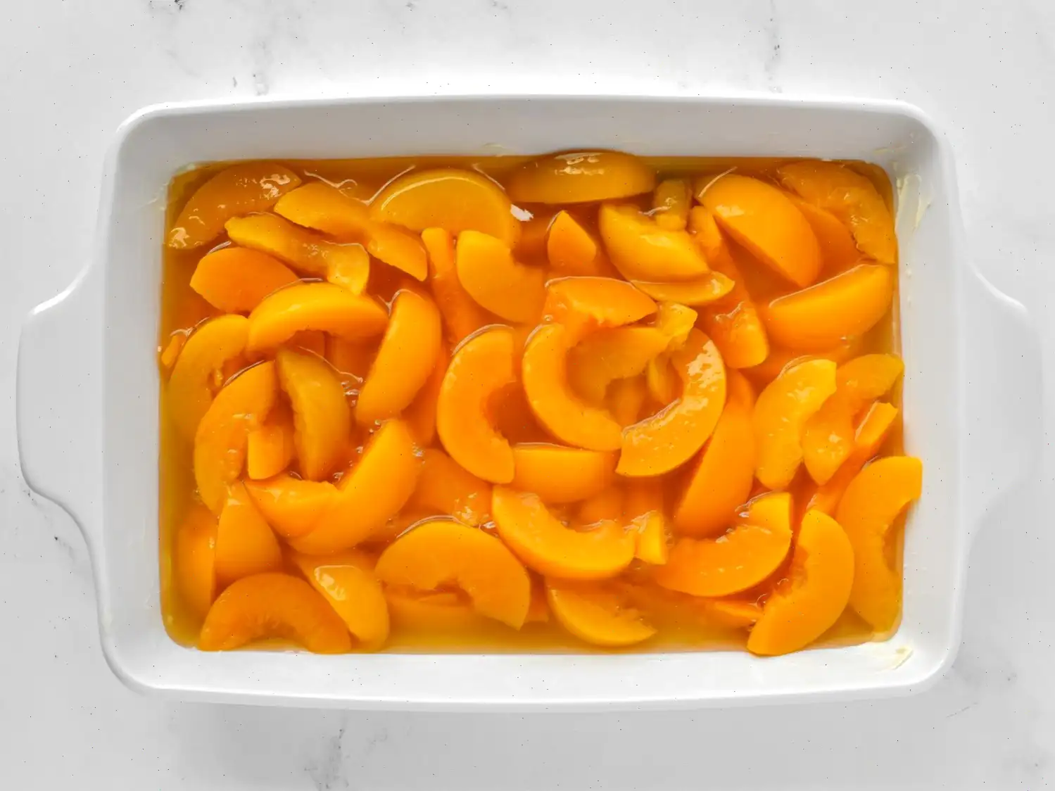Easy Peach Cobbler with Canned Peaches