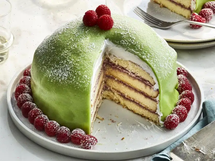 Swedish Princess Cake (Prinsesstårta) Recipe