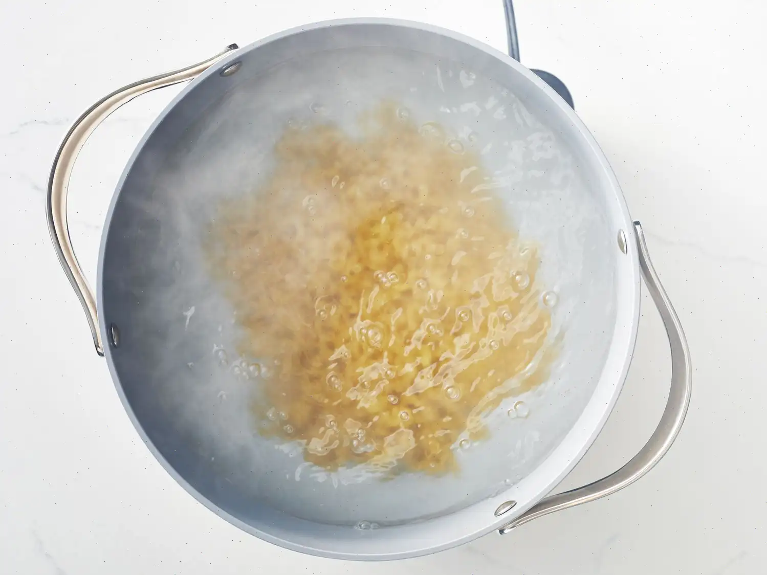 Simple Macaroni and Cheese Recipe (with Video)