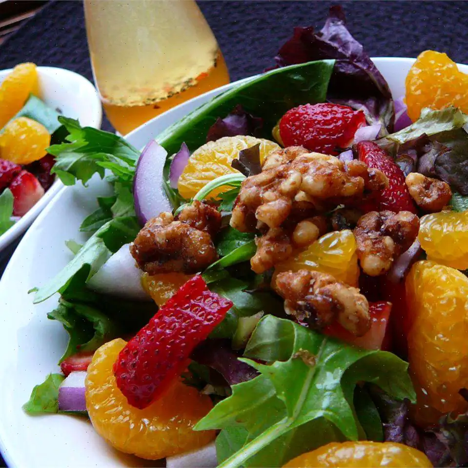 Strawberry and Mandarin Salad Recipe