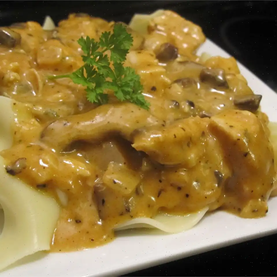 Easy Creamy Chicken Mushroom Sauce Recipe