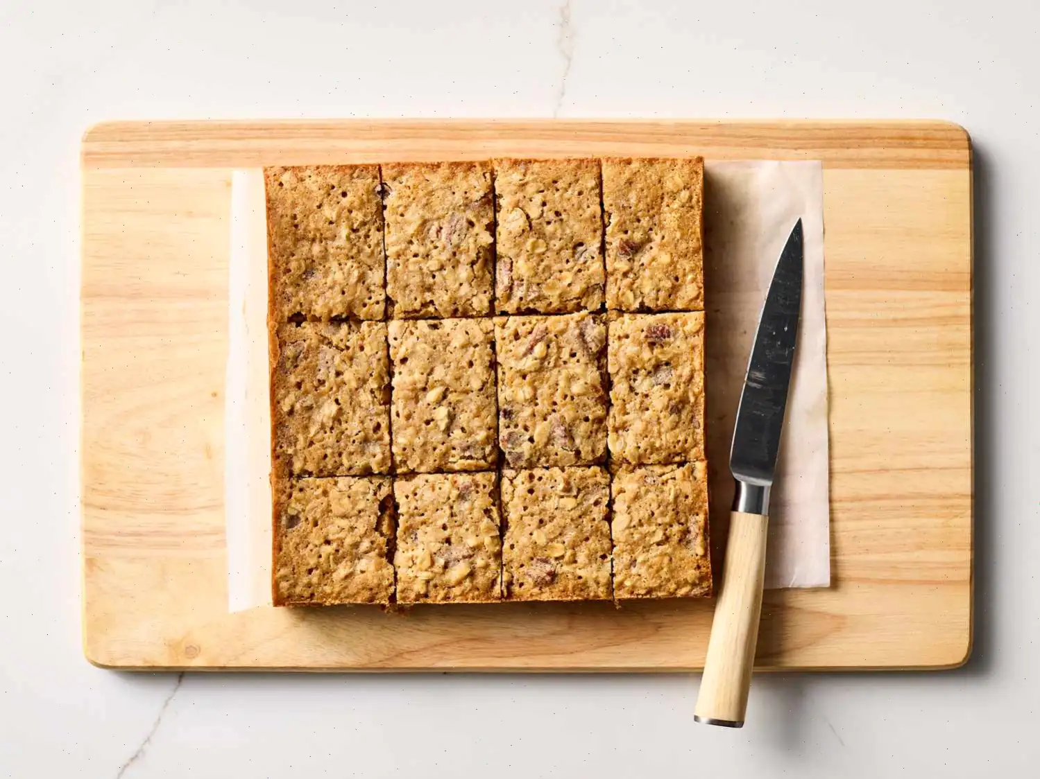 Cowboy Cookie Bars Recipe