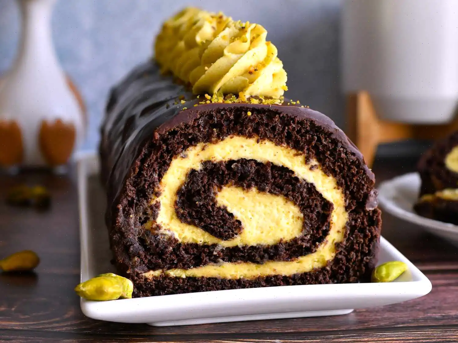 Chocolate Pistachio Roll Cake Recipe