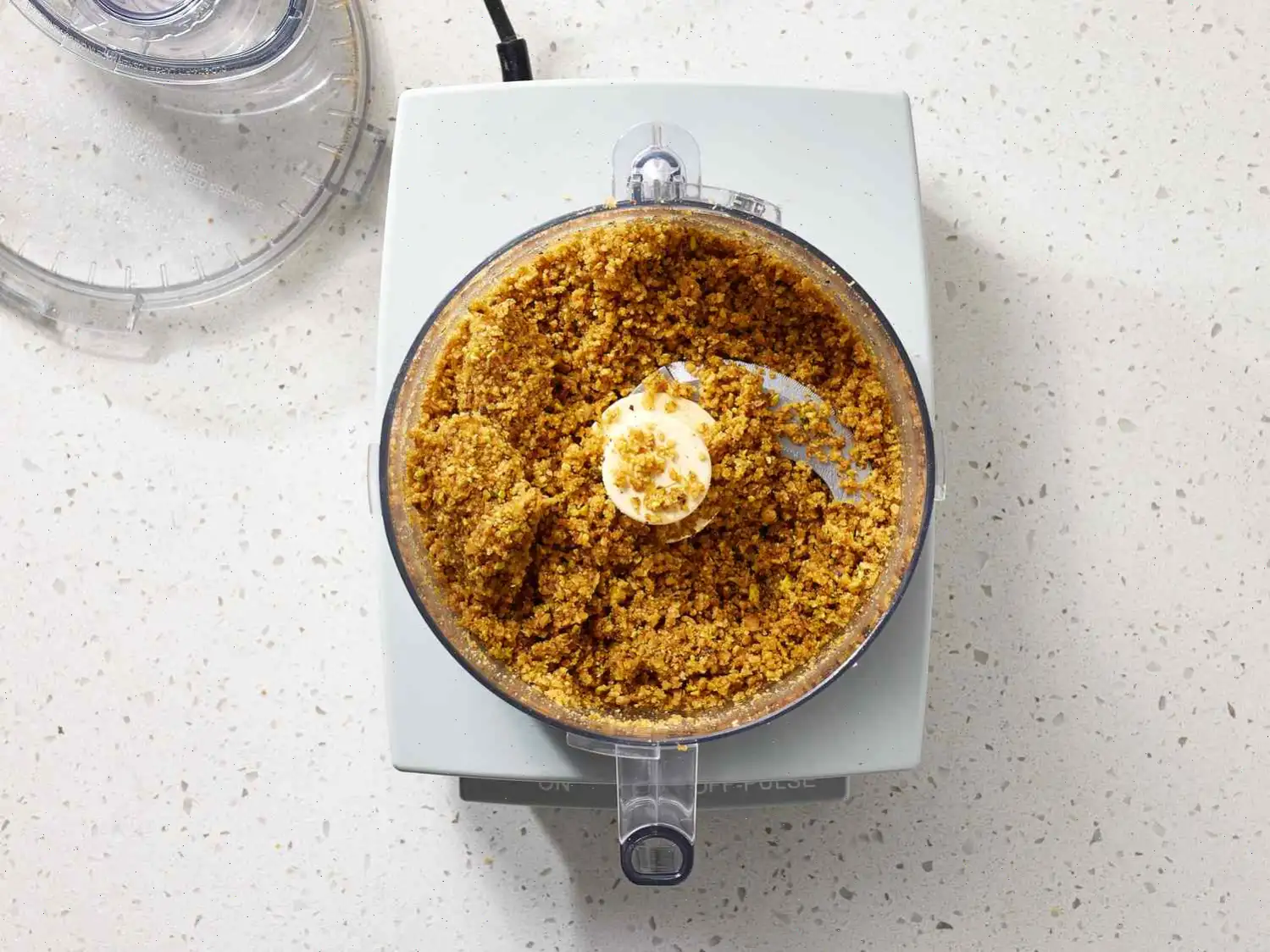 No-Bake Cannoli Pie Recipe