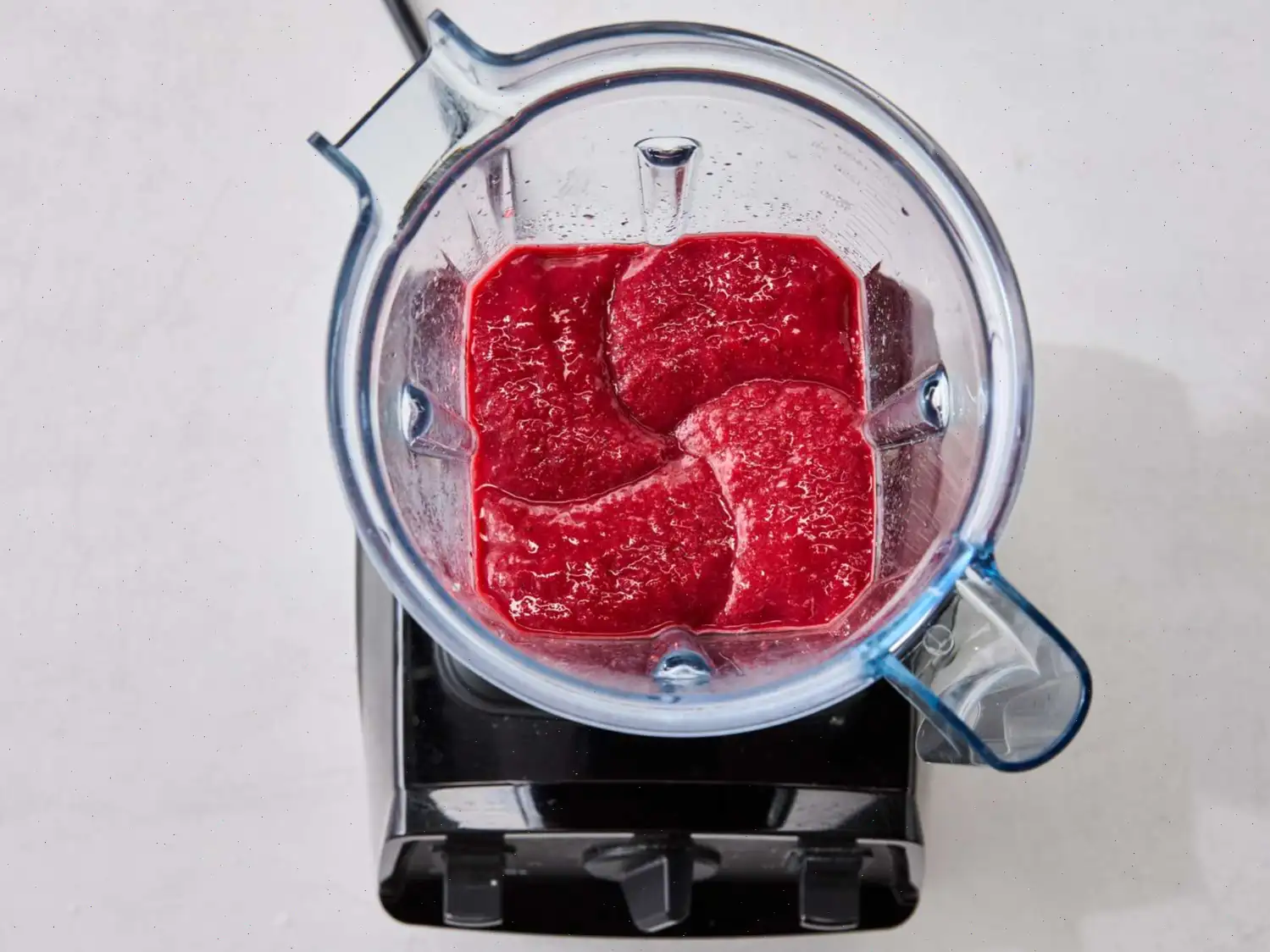 2-Ingredient Frozen Fruit Smoothie Recipe