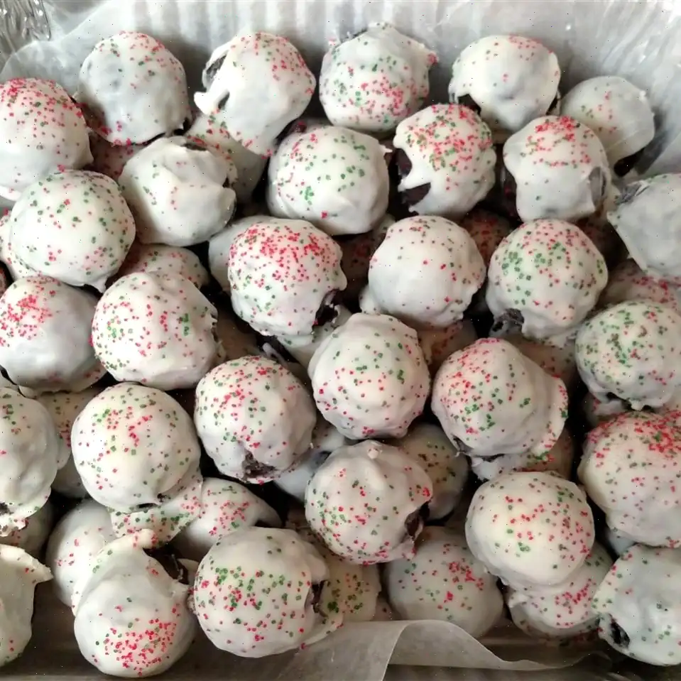 3-Ingredient Oreo Balls Recipe