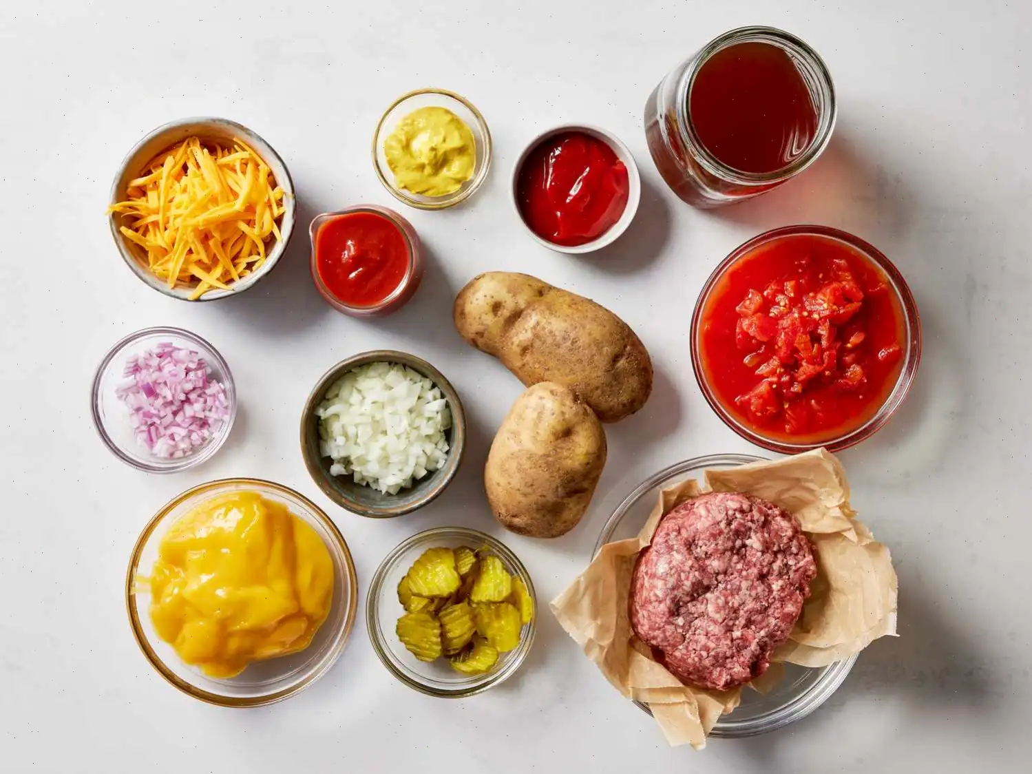 Slow Cooker Cheeseburger Soup Recipe