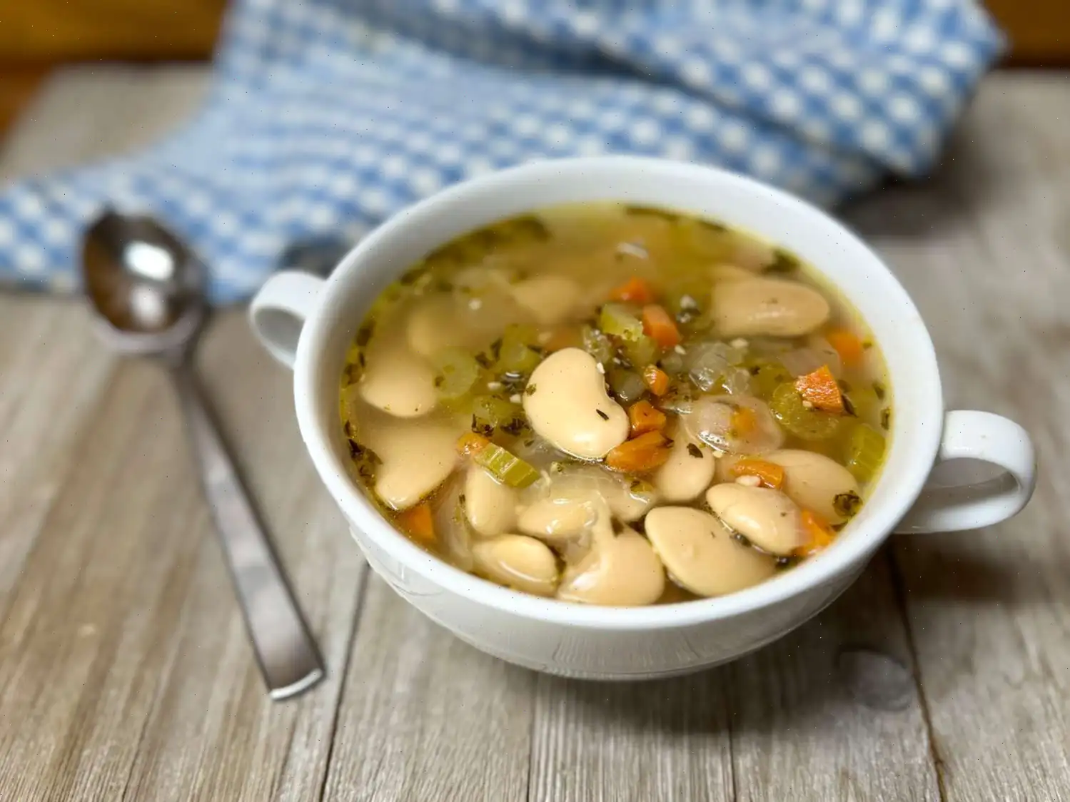 Mom's Butter Bean Soup Recipe