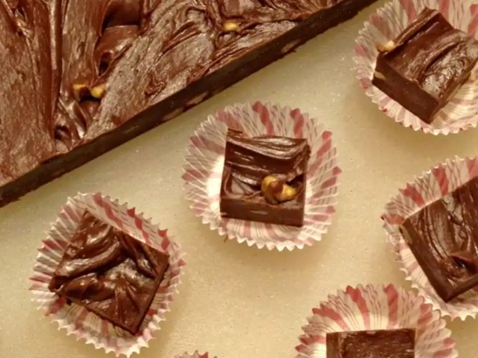 Aunt Teen's Creamy Chocolate Fudge Recipe