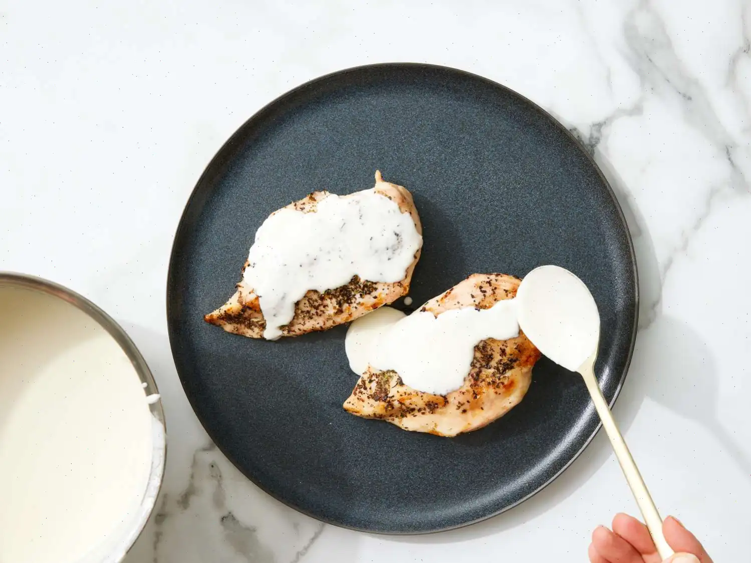 Garlic Cream Sauce over Chicken Breasts Recipe