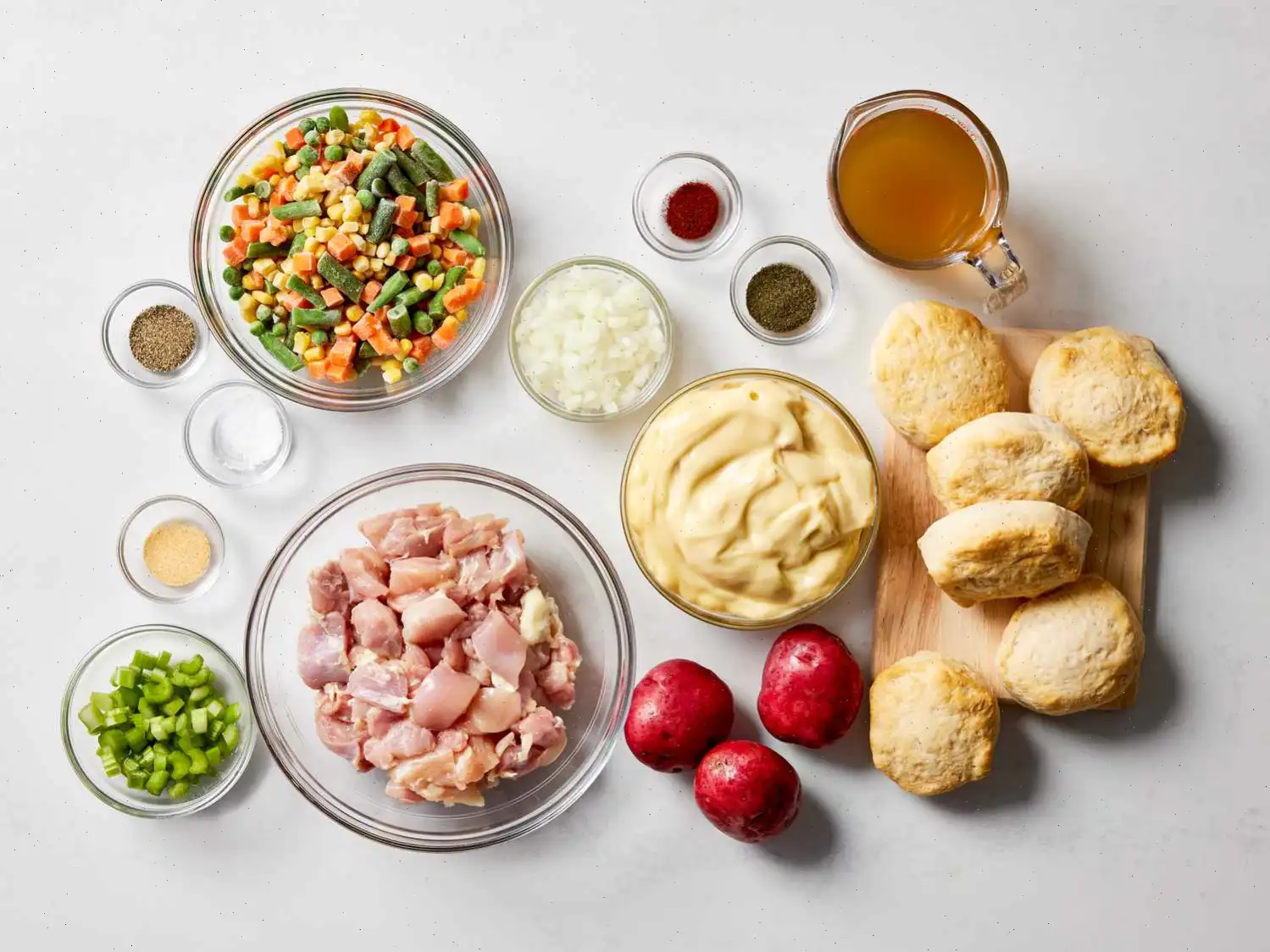 Slow Cooker Chicken Pot Pie With Biscuits Recipe