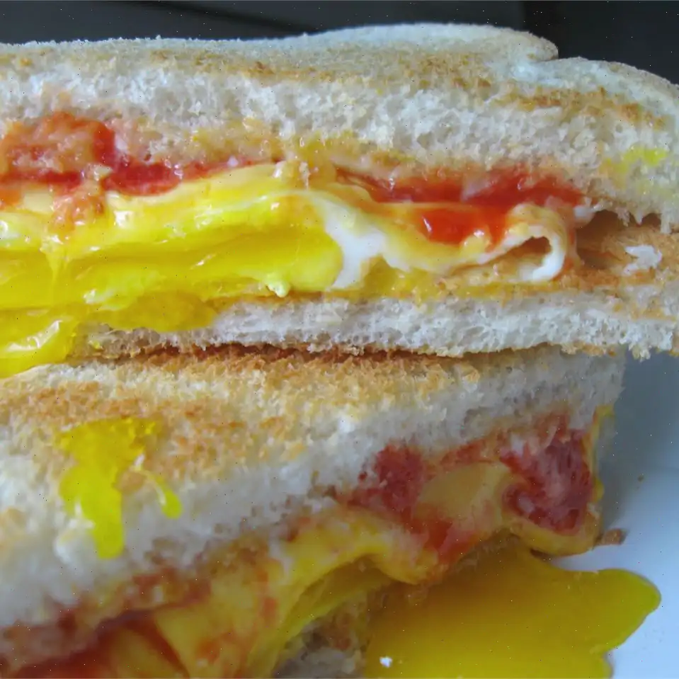 Fried Egg Sandwich Recipe