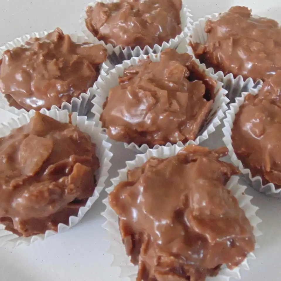 Unbelievable Two-Ingredient Chocolates Recipe