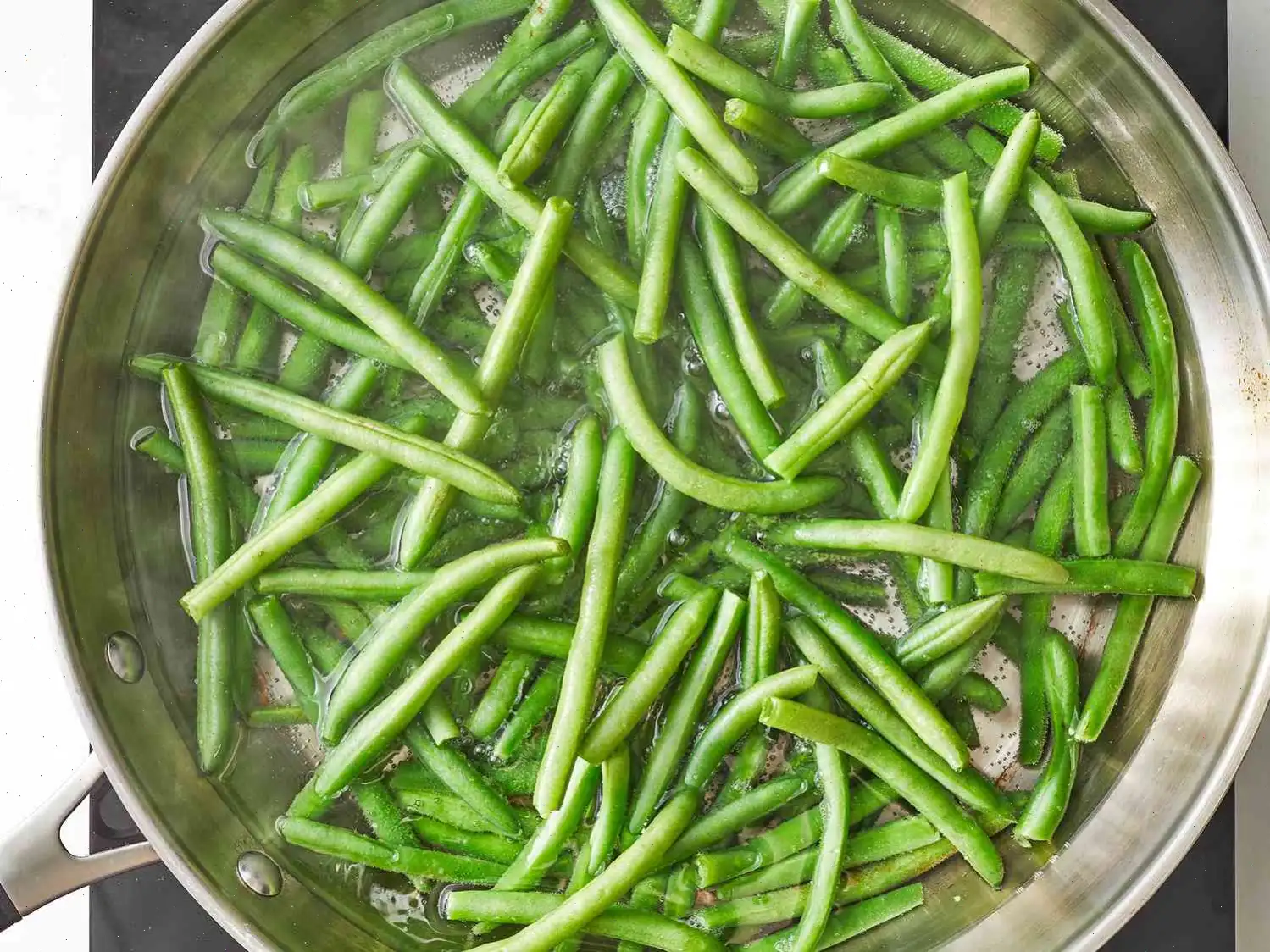 Buttery Garlic Green Beans Recipe