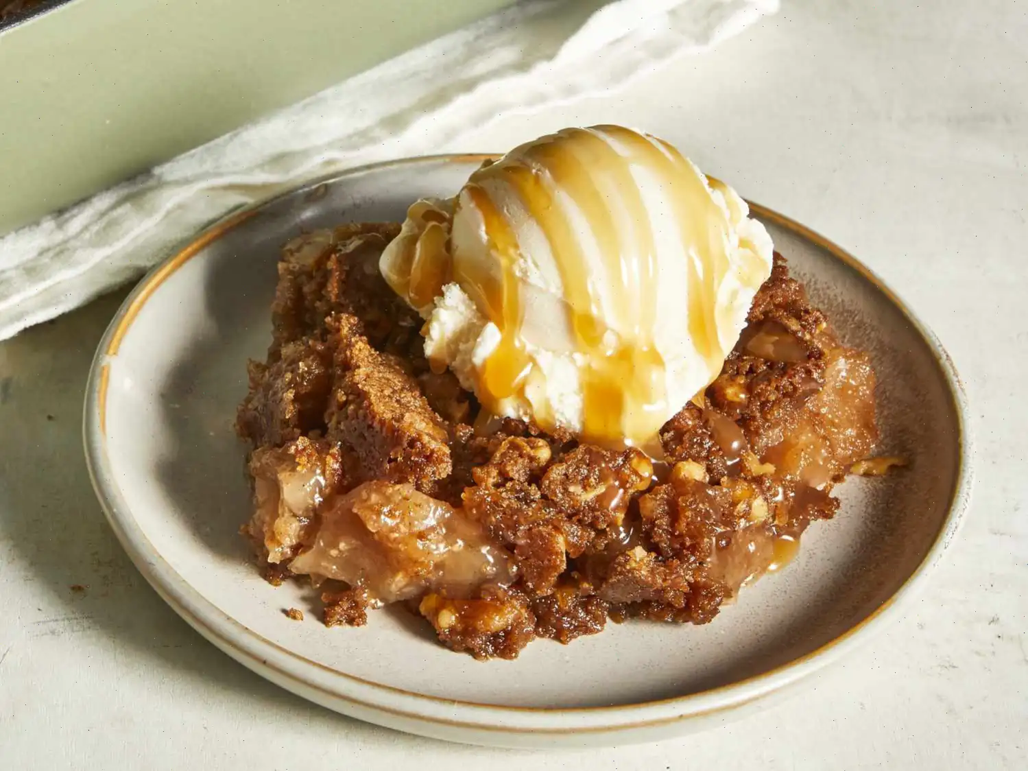 Caramel Apple Dump Cake Recipe