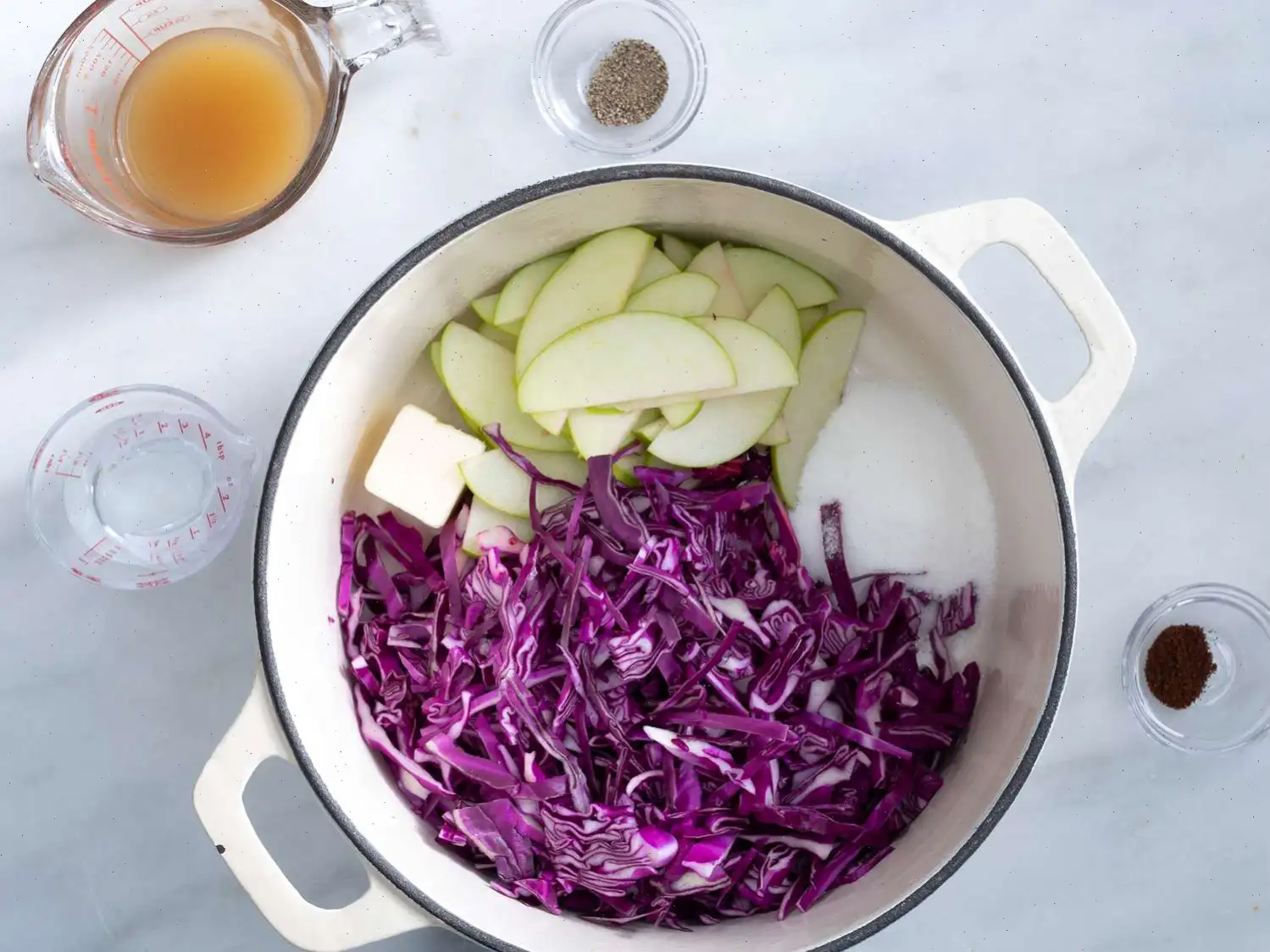 Grandma Jeanette's Amazing German Red Cabbage Recipe