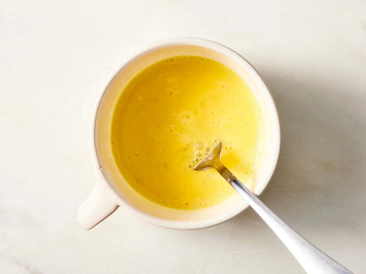 Scrambled Eggs in a Mug Recipe