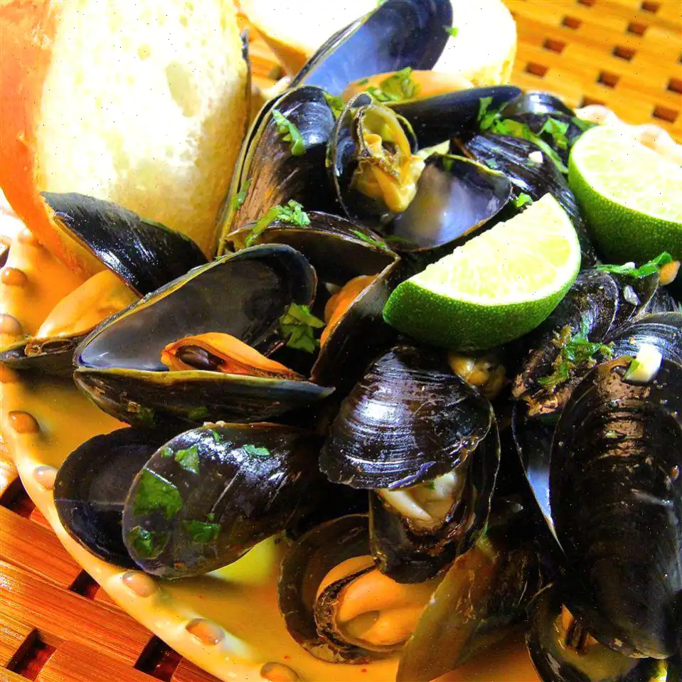 Thai Steamed Mussels Recipe
