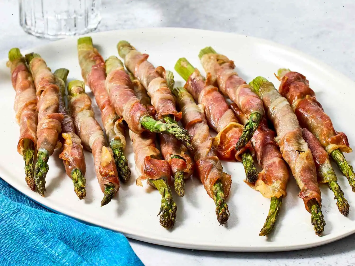 Asparagus Wrapped in Crisp Prosciutto Recipe