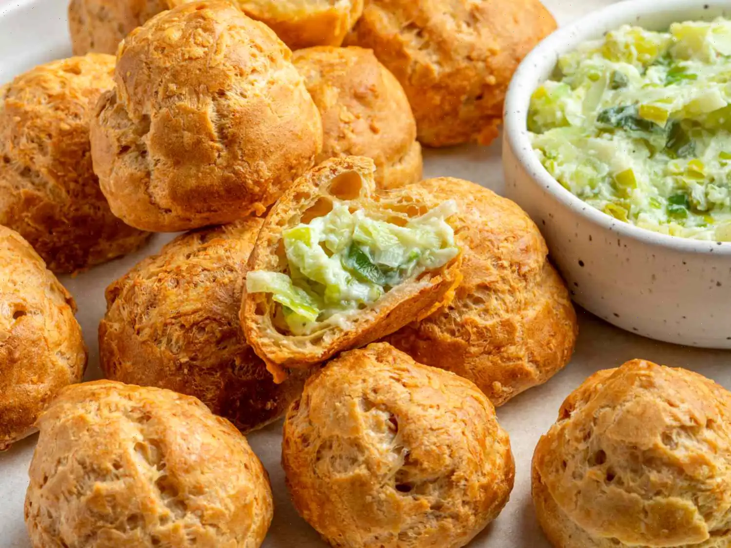 Irish Beer Cheese Puffs Recipe