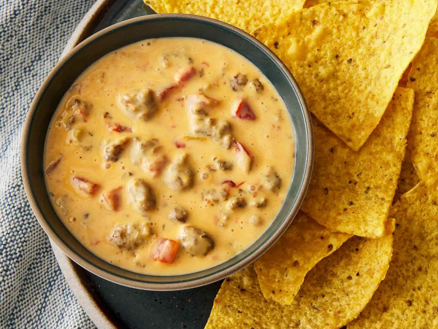 Velveeta Spicy Sausage Dip Recipe