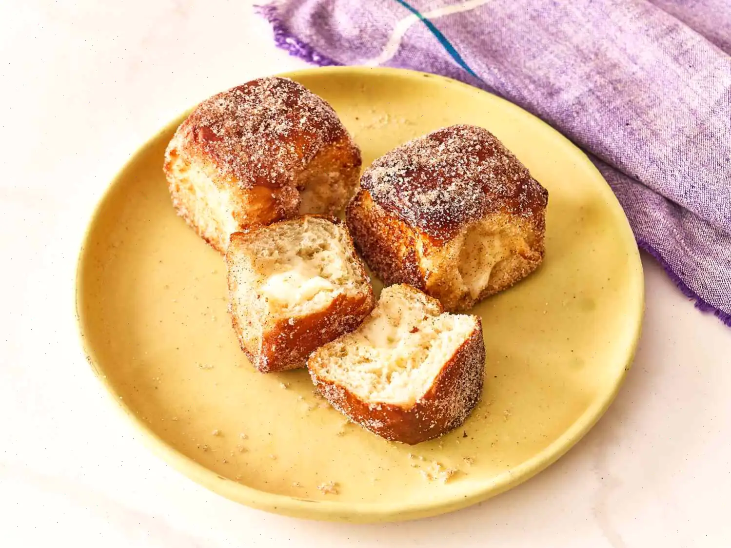 Copycat Cinnabon Delights Hawaiian Rolls Recipe