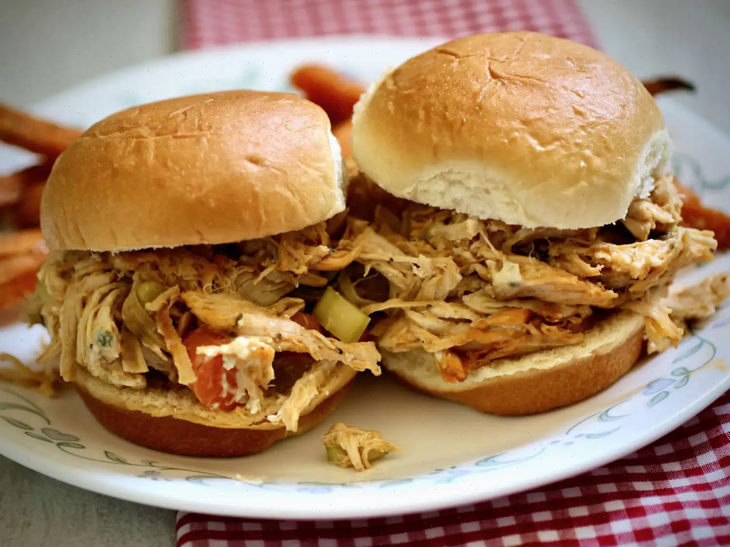 Easy Buffalo Chicken Sliders Recipe