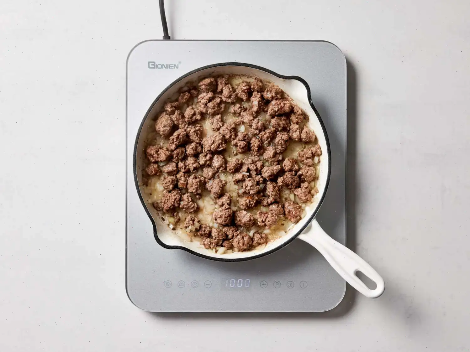 Slow Cooker Cheeseburger Soup Recipe