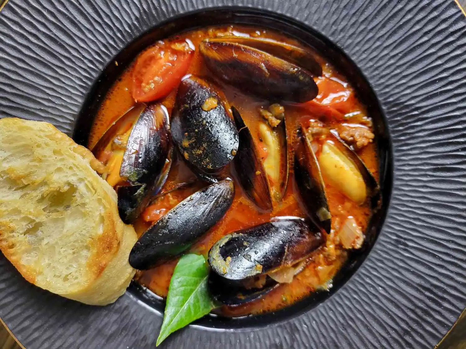Mussels with Chorizo Recipe