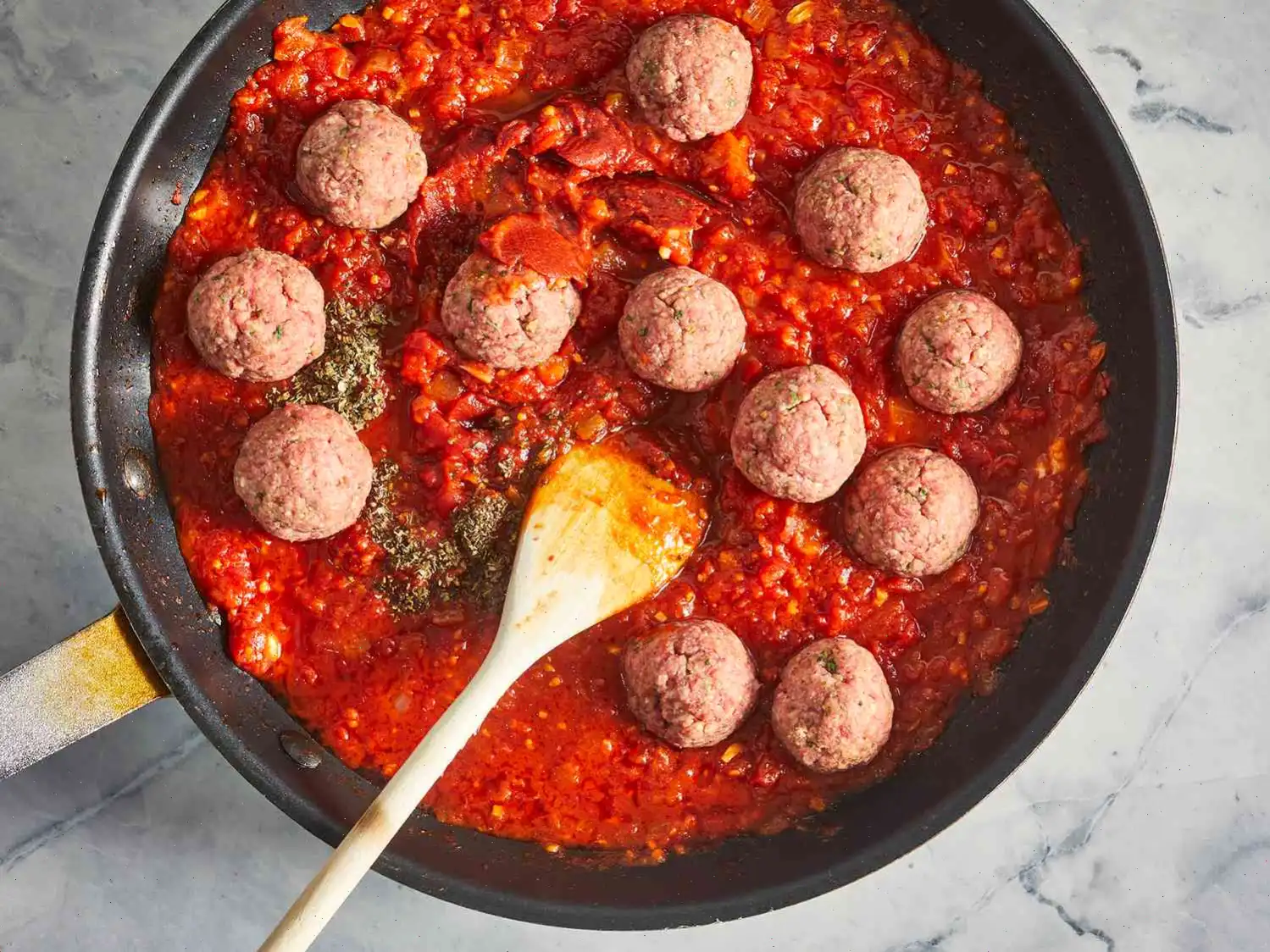 Italian Spaghetti Sauce with Meatballs Recipe