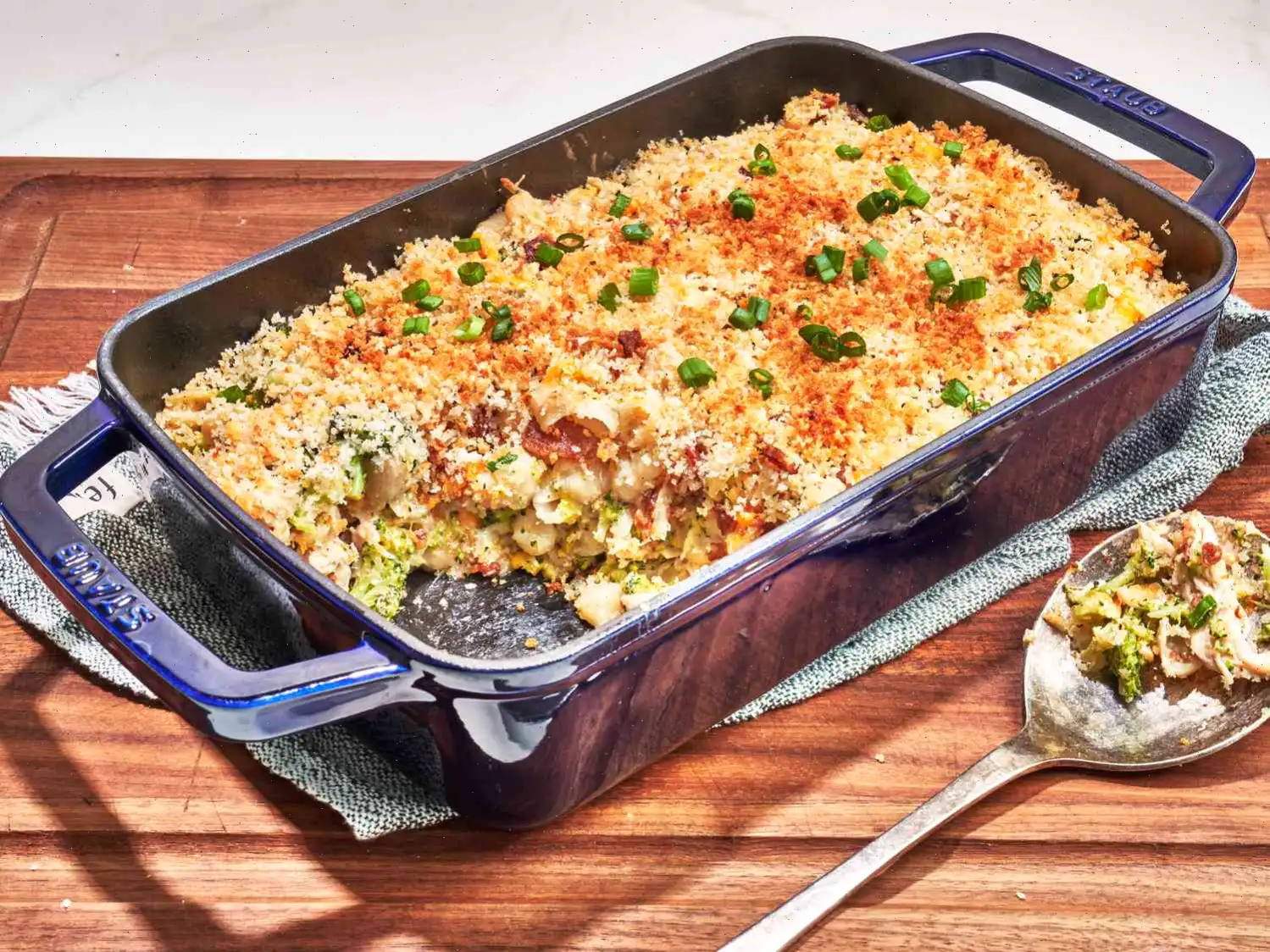 Loaded Bacon Ranch Mac and Cheese Casserole Recipe