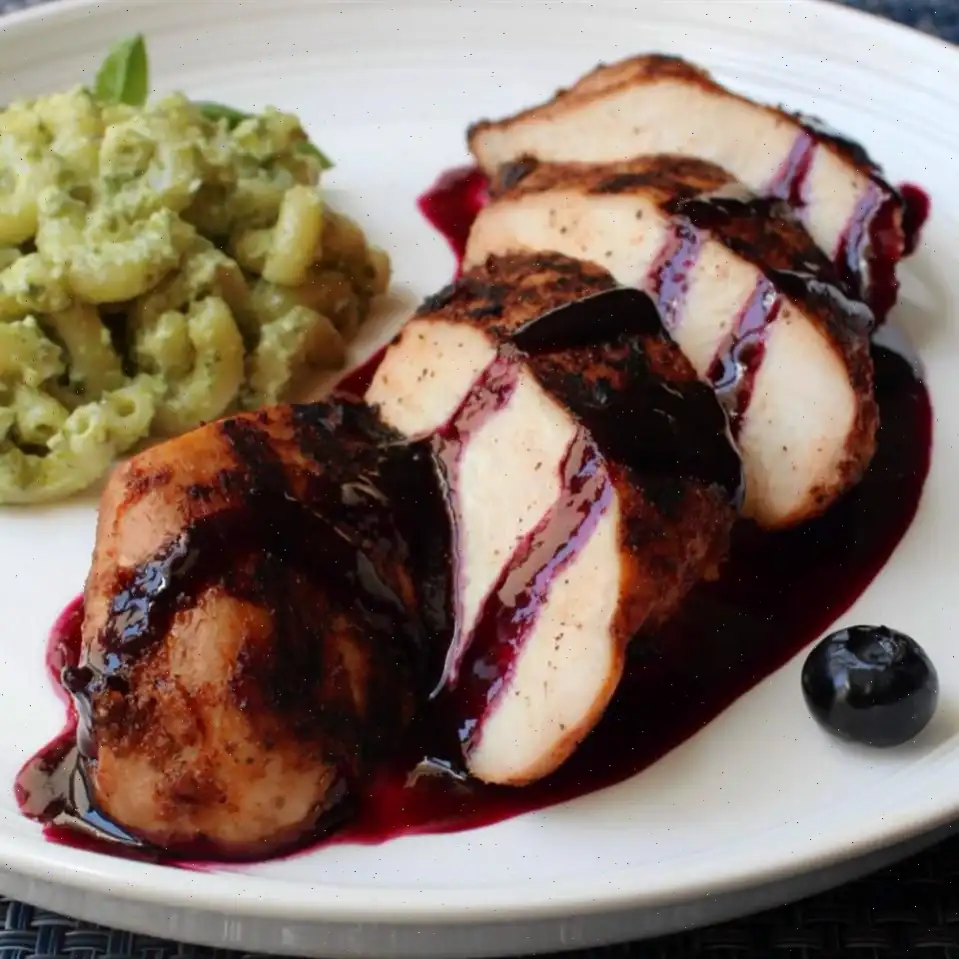 Red, White, and Blueberry Grilled Chicken Recipe