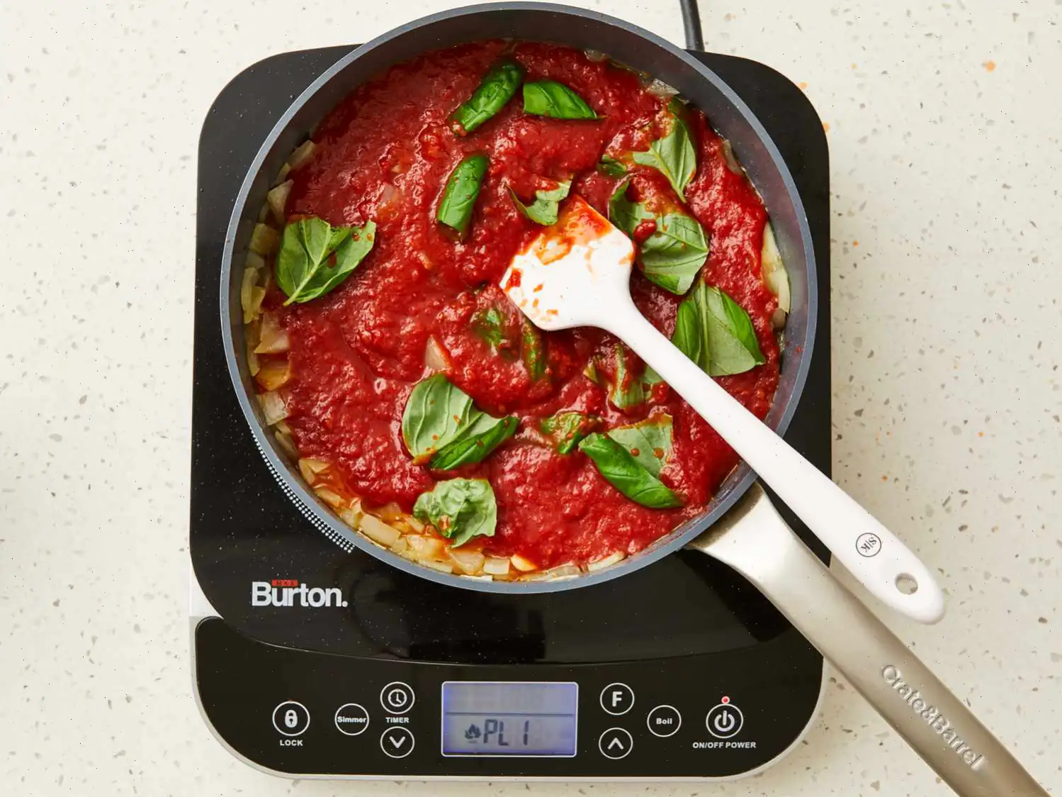 Sugo di Pomodoro (Authentic Italian Tomato Sauce) Recipe