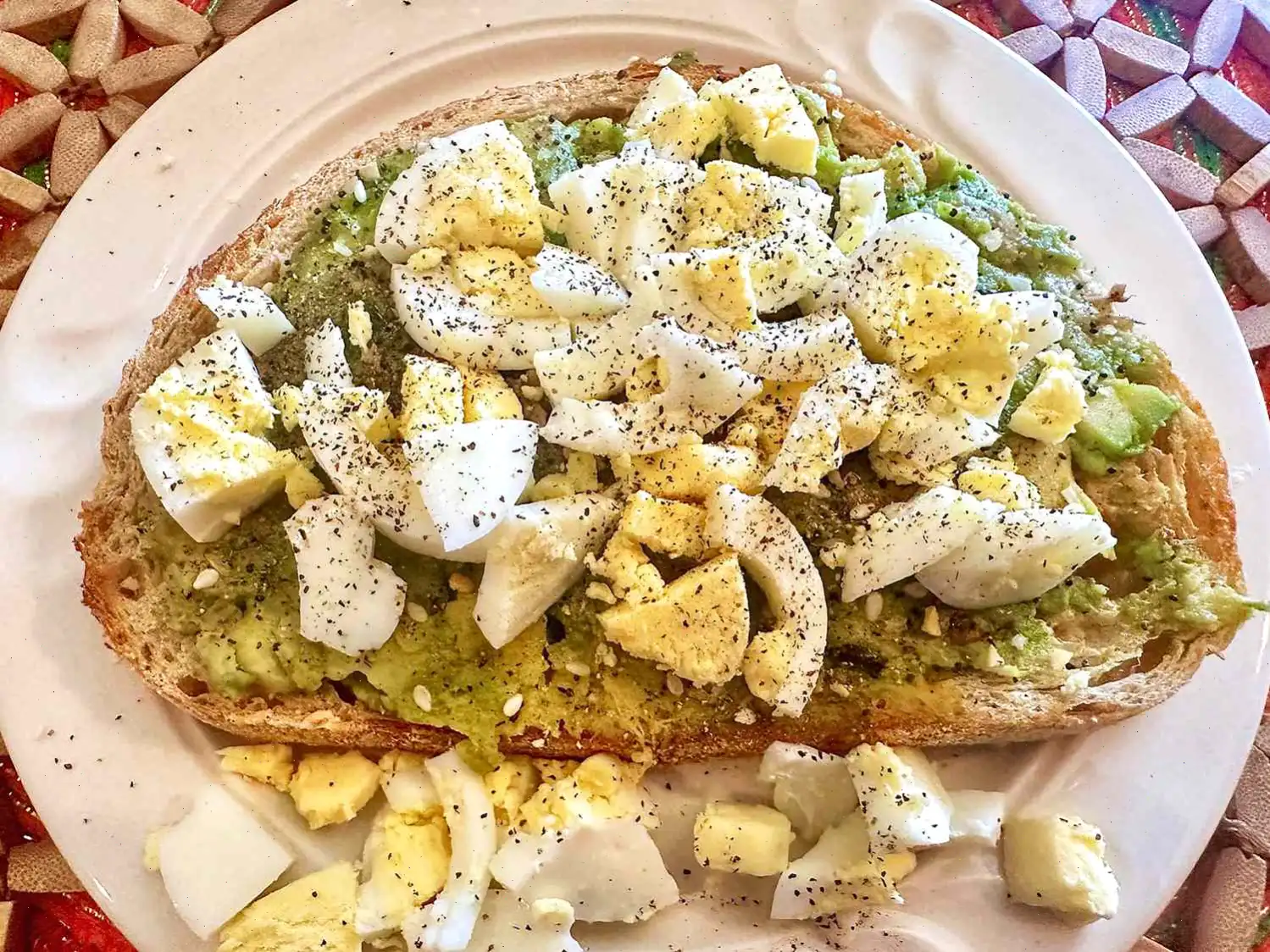 4-Ingredient Egg Avocado Toast Recipe