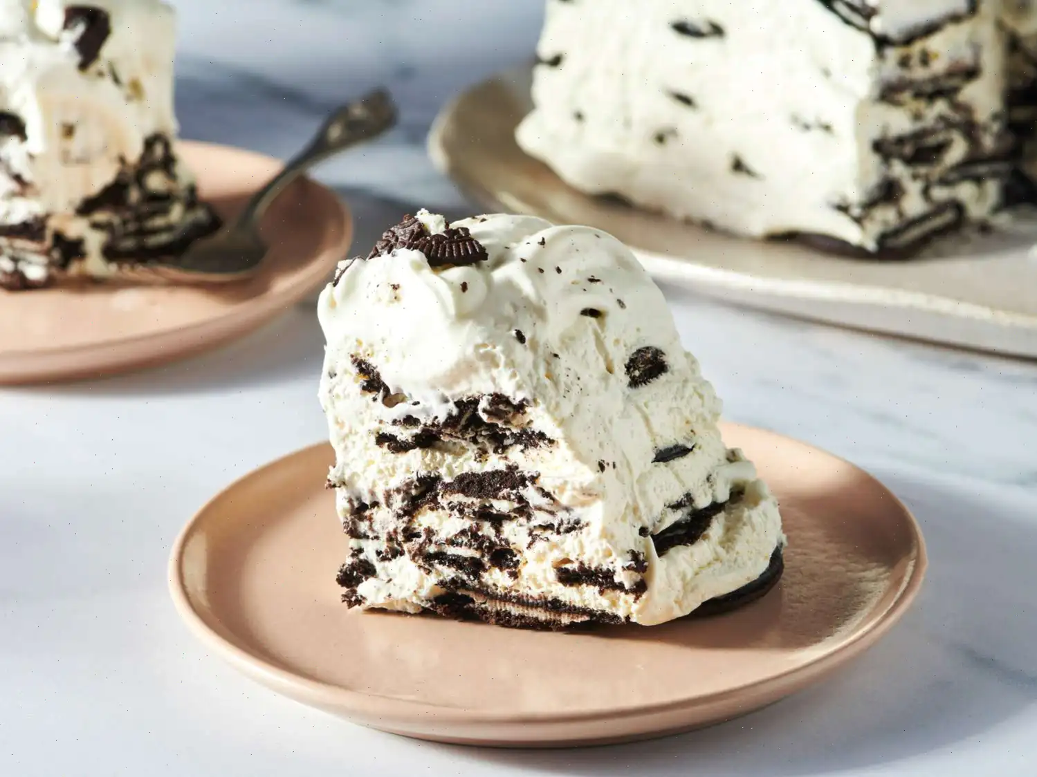 Easy Chocolate Icebox Cake Recipe